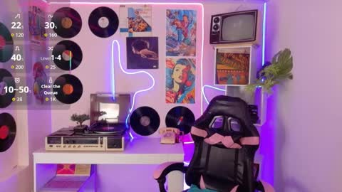 Sara online show from 11/22/25, 08:19