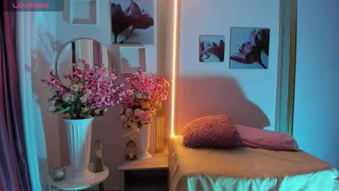 Sara online show from 02/13/26, 10:28