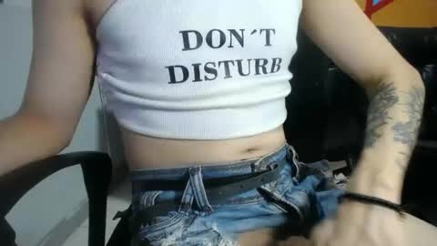 Heidy Sumers online show from 02/11/25, 06:44