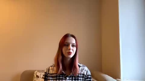 Snapshot of heikesantrmire chatting on 10/24/25, 07:38 Alice online show from 10/24/25, 07:38