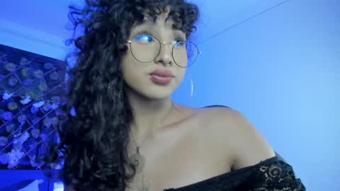 Heka Prudence online show from 12/07/24, 03:36