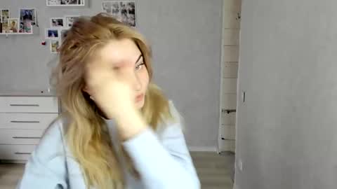 Helen sven online show from 02/16/26, 01:18