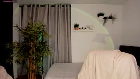 Snapshot of helen_miller chatting on 07/23/26, 11:46 helen_miller online show from 07/23/26, 11:46