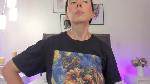 Snapshot of helen_mooree chatting on 02/27/26, 12:38 Helen online show from 02/27/26, 12:38