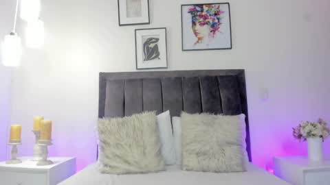 Helen  online show from 04/15/26, 12:56