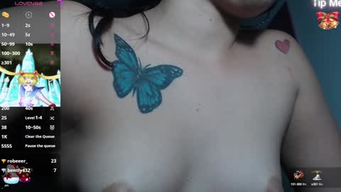 Helen online show from 12/28/24, 09:08