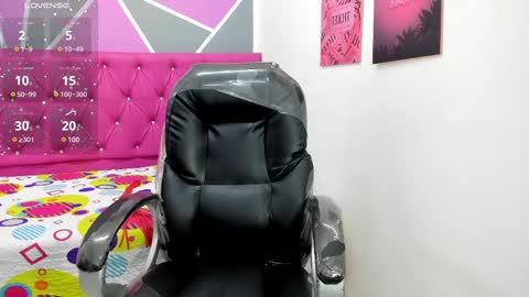 Helen online show from 02/20/25, 08:58