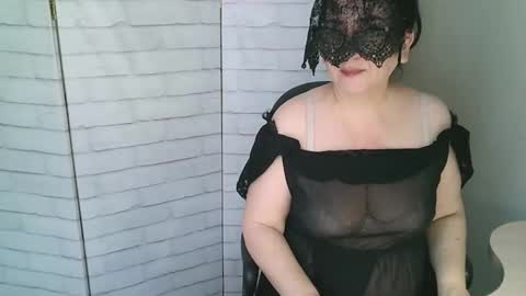 Helen online show from 12/17/25, 05:13