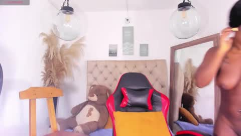 HELENA COPPER online show from 02/01/26, 11:47