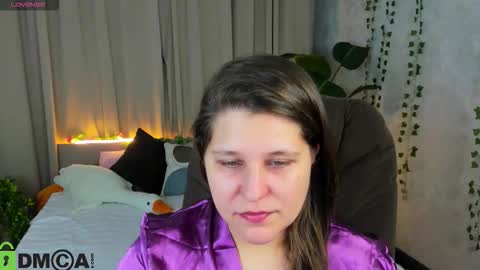 Snapshot of helenahoffmann chatting on 02/20/26, 04:09 helenahoffmann online show from 02/20/26, 04:09