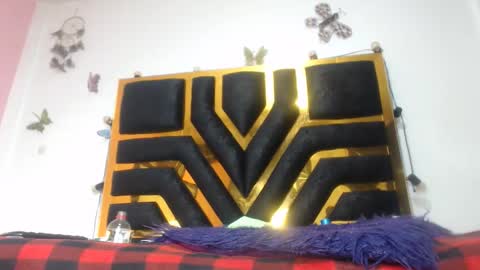 helenahotwet online show from 10/26/25, 03:18