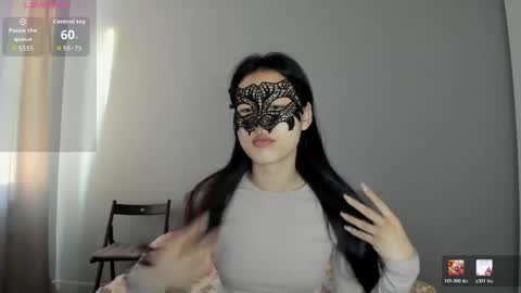 Snapshot of helenblazetrt chatting on 05/18/26, 02:07 Hi I am Helen online show from 05/18/26, 02:07