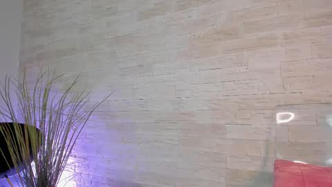 Helen online show from 04/07/26, 04:35