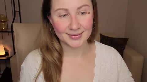 Helen online show from 11/01/25, 01:51