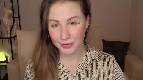 Helen online show from 01/11/26, 02:27