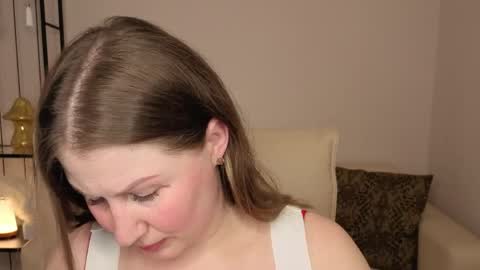 Helen online show from 04/21/26, 09:04