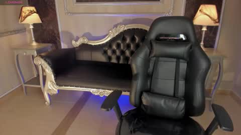 Helen or Hells online show from 10/18/25, 12:17