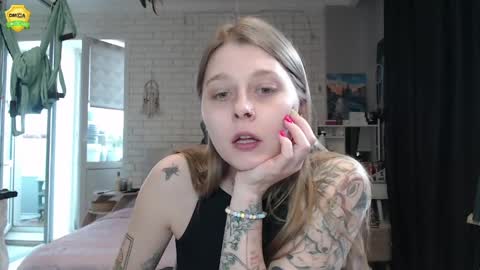 Helen online show from 04/01/26, 12:50