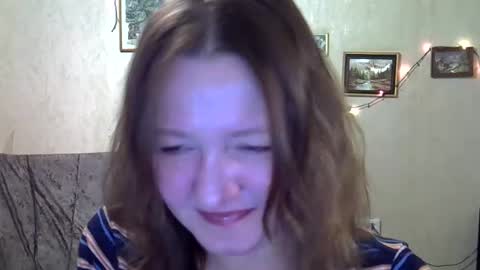 Snapshot of helgacharming chatting on 12/14/25, 01:49 helgacharming online show from 12/14/25, 01:49