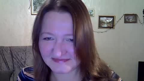 Snapshot of helgacharming chatting on 12/21/25, 11:50 helgacharming online show from 12/21/25, 11:50