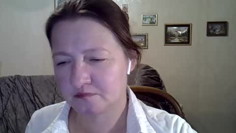 Snapshot of helgacharming chatting on 02/19/26, 08:27 helgacharming online show from 02/19/26, 08:27