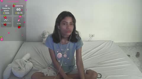 Helia Transfem and Amy online show from 01/16/25, 03:24