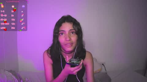 Helia Transfem and Amy online show from 01/19/25, 01:53