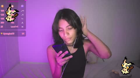 Helia Transfem and Amy online show from 01/21/25, 05:16