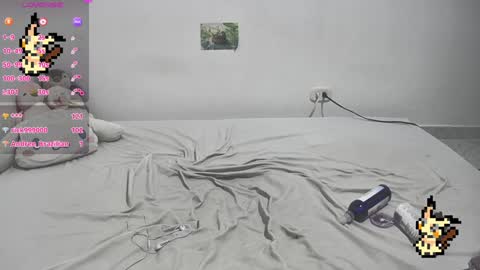 Helia Transfem and Amy online show from 01/22/25, 08:18