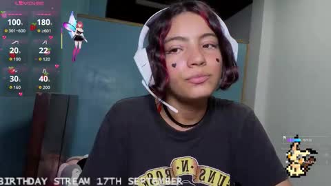 Helia Transfem and Amy online show from 09/16/25, 05:30