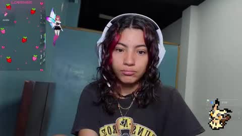 Helia Transfem and Amy online show from 10/13/25, 04:51