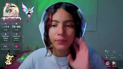 Helia Transfem and Amy online show from 11/29/25, 04:37