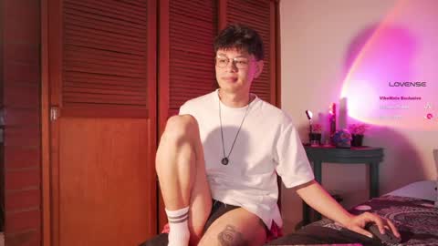 Helio online show from 04/21/26, 01:42