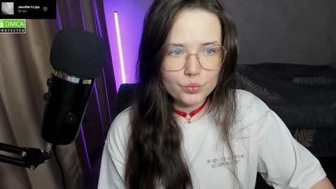 Red online show from 12/17/24, 06:53