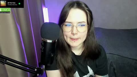 Red online show from 02/13/25, 06:05