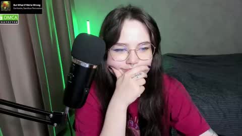 Red online show from 03/03/25, 09:59