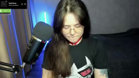 Red online show from 09/13/25, 07:13