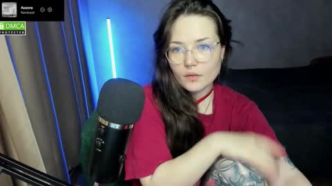 Red online show from 09/24/25, 06:44