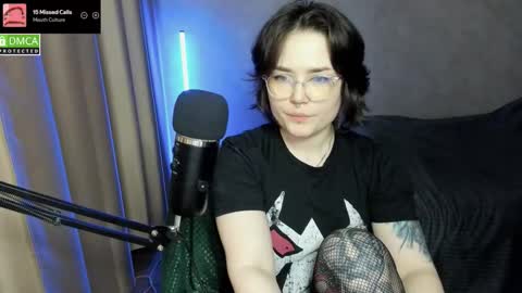 Red online show from 12/01/25, 06:46