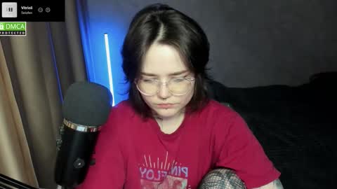 Red online show from 01/14/26, 06:46