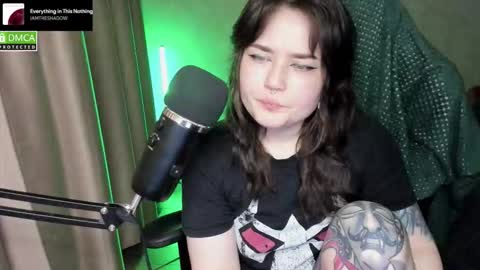 Red online show from 03/11/26, 08:37