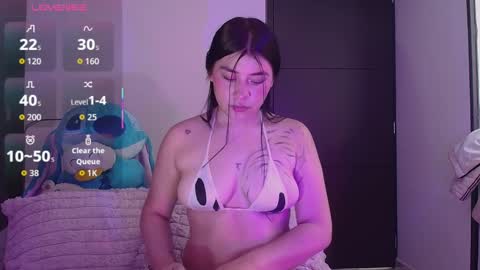 Luna online show from 09/09/25, 07:13