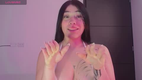 Luna online show from 09/15/25, 06:41