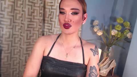 hellatarahathor online show from 03/17/26, 12:19