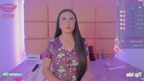 Snapshot of hellen__smith_ chatting on 05/01/26, 10:03 hellen__smith_ online show from 05/01/26, 10:03