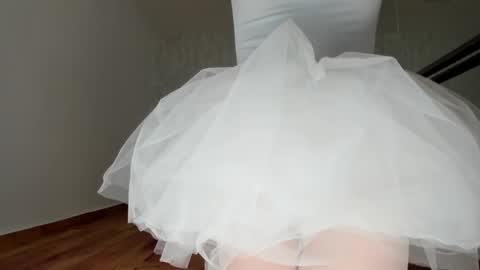 Snapshot of hellen_coy chatting on 01/12/25, 03:36 Julieta online show from 01/12/25, 03:36