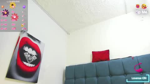 hellen_starx online show from 01/21/25, 12:04