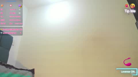 hellen_starx online show from 02/14/25, 12:09