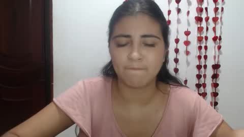 Snapshot of hellennmoon chatting on 02/25/25, 04:21 Hellen online show from 02/25/25, 04:21