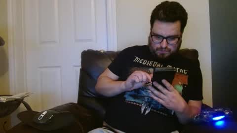 Snapshot of hellflow chatting on 12/09/24, 12:45 hellflow online show from 12/09/24, 12:45